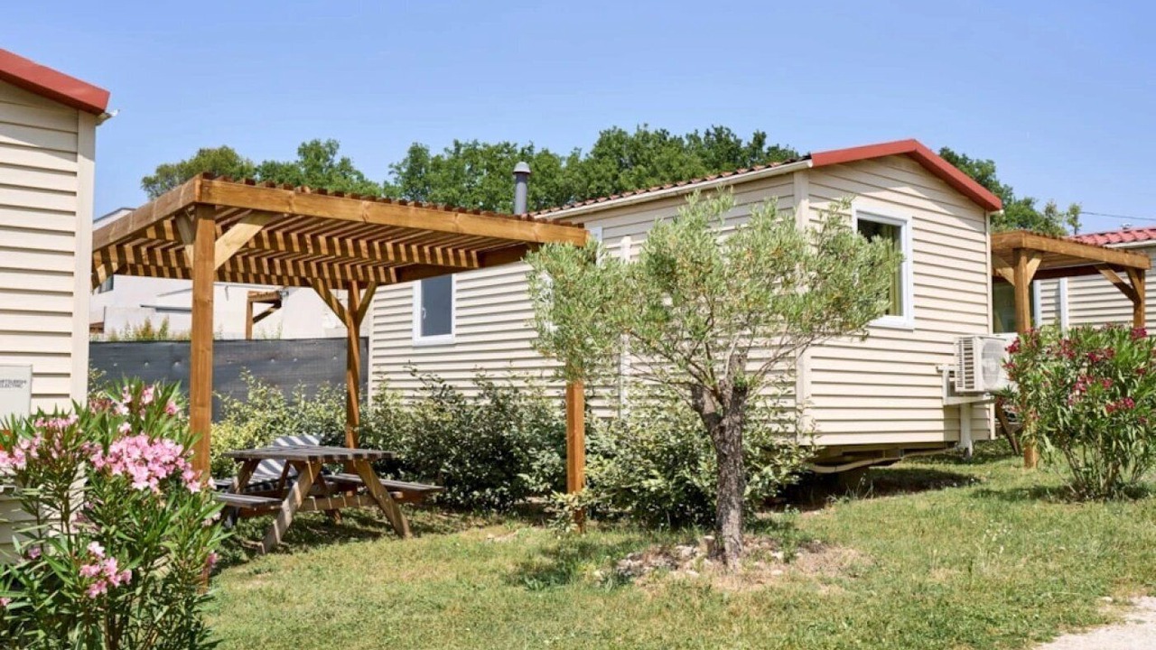 Photo of Outdoor in Malemort-du-Comtat