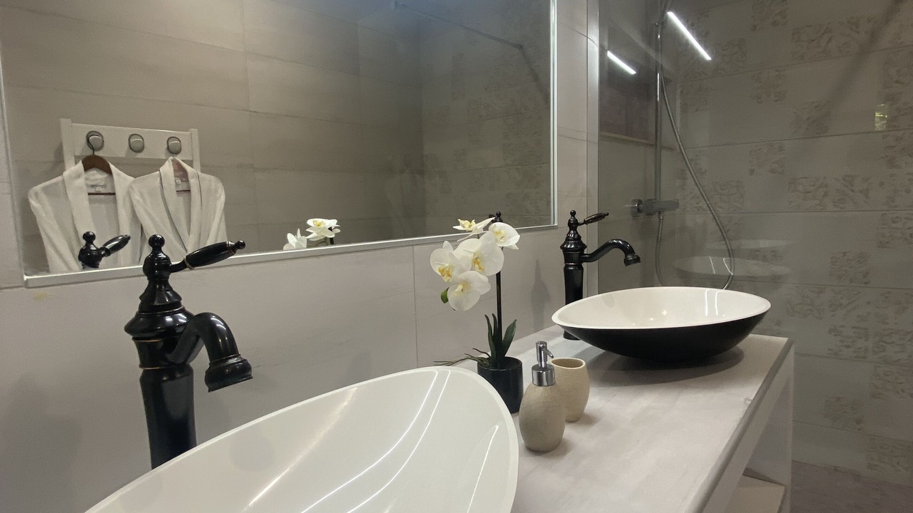 Photo of Bathroom in Chamelet