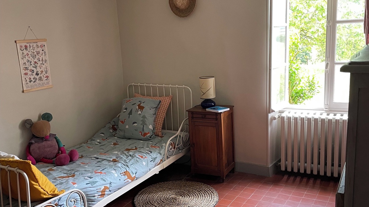 Photo of Bedroom in Germenay