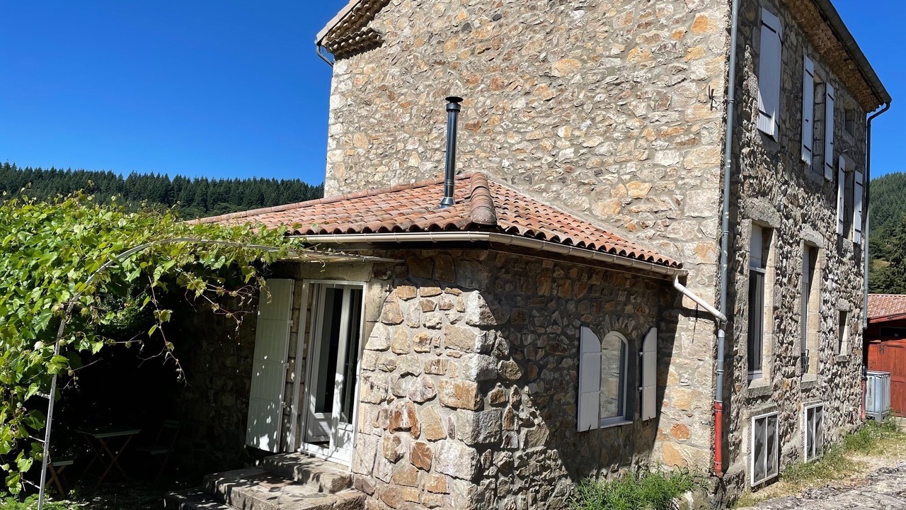 Photo of Outdoor in Accons