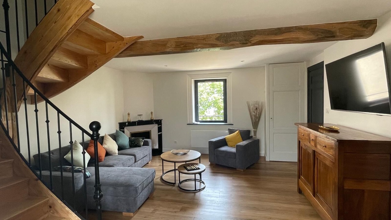 Photo of Livingroom in Chiroubles