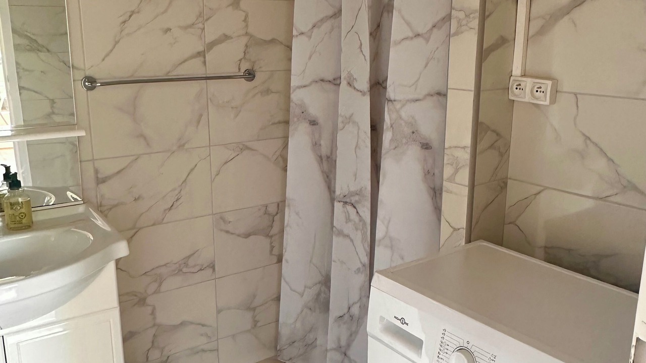 Photo of Bathroom in Fontenay-aux-Roses