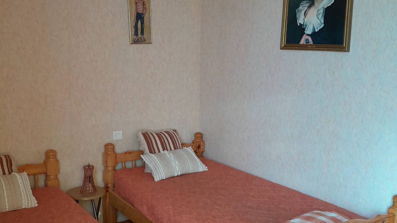 Photo of Bedroom in Castelnau-de-Mandailles