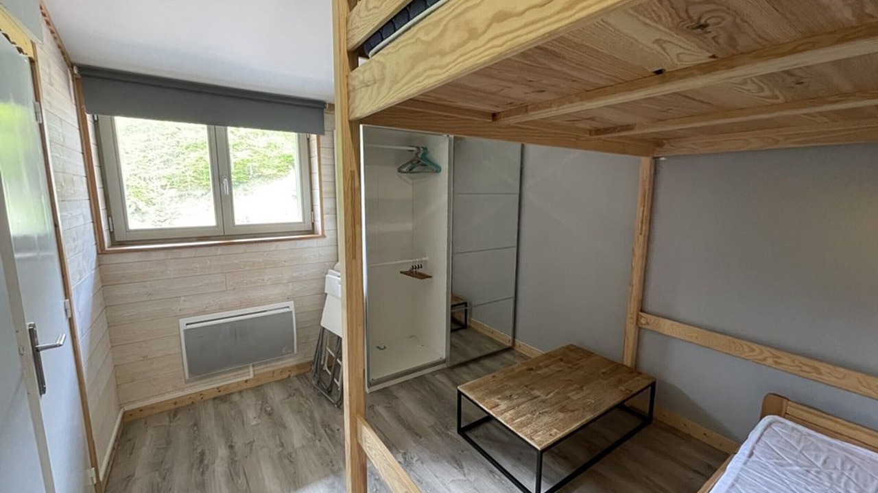 Photo of Bedroom in Saint-Jacques-des-Blats