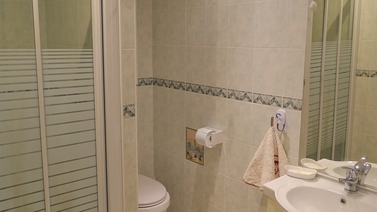 Photo of Bathroom in Orbeil