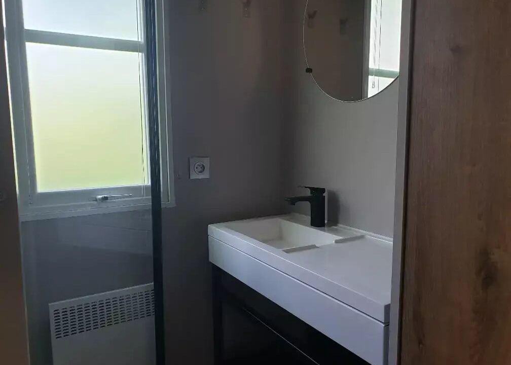 Photo of Bathroom in Chatillon