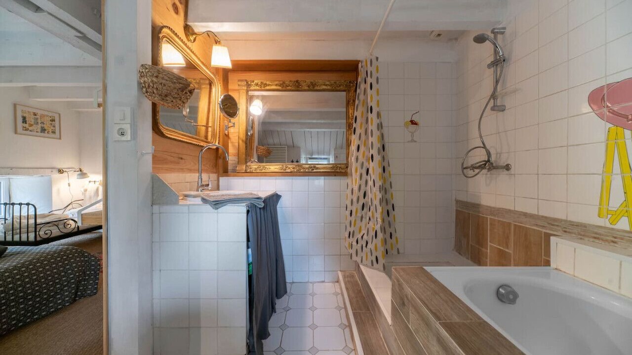 Photo of Bathroom in Creuzier-le-Neuf