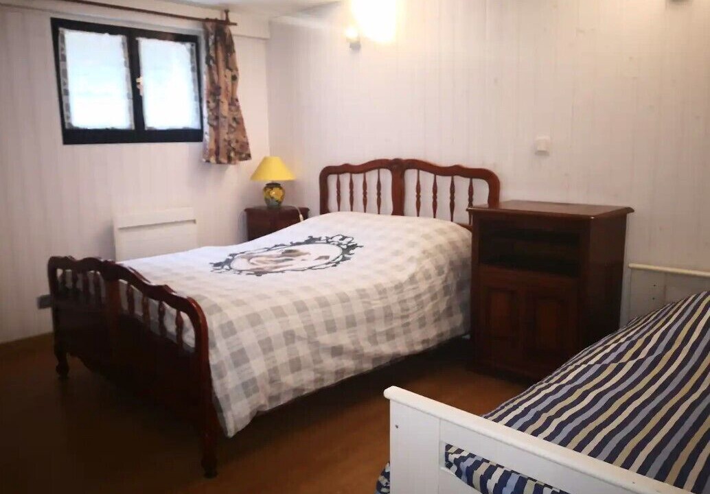 Photo of Bedroom in La Ville-du-Bois