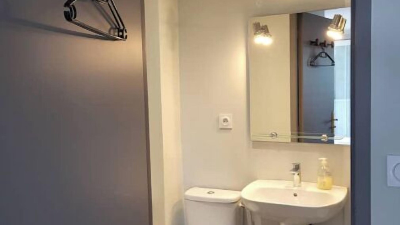 Photo of Bathroom in Grazac