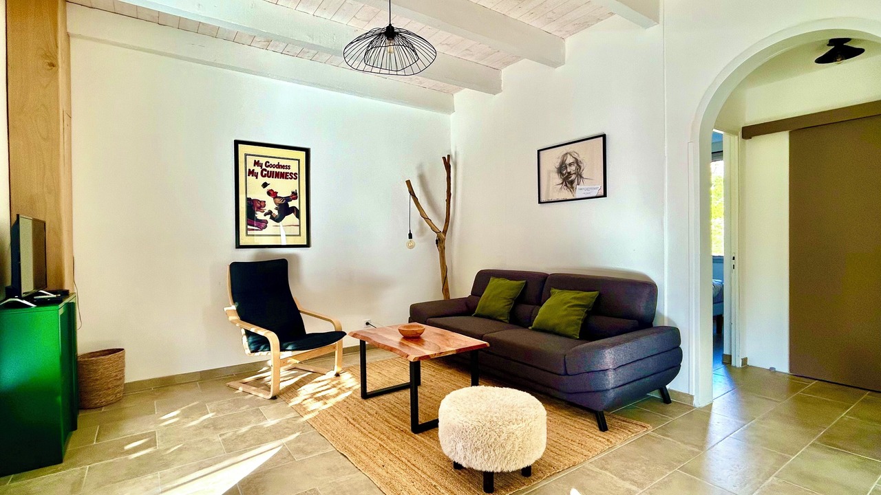Photo of Livingroom in Rochecolombe