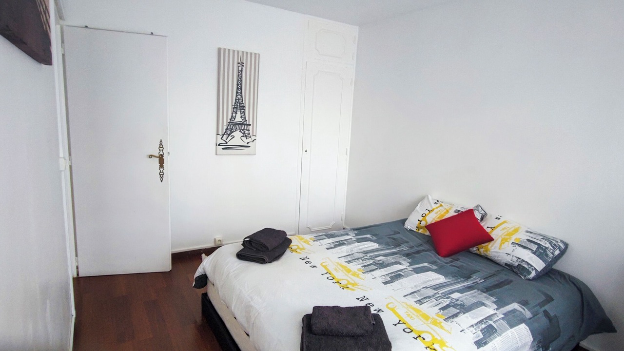 Photo of Bedroom in Massy