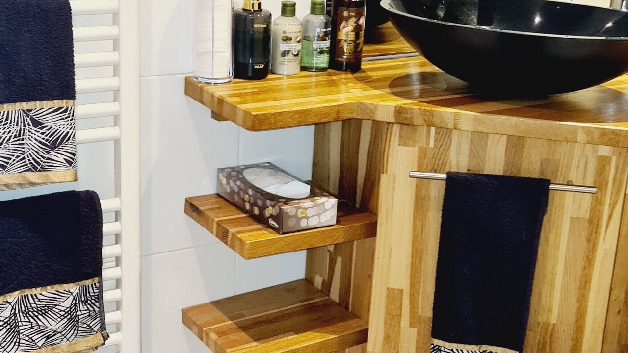 Photo of Bathroom in Adamville