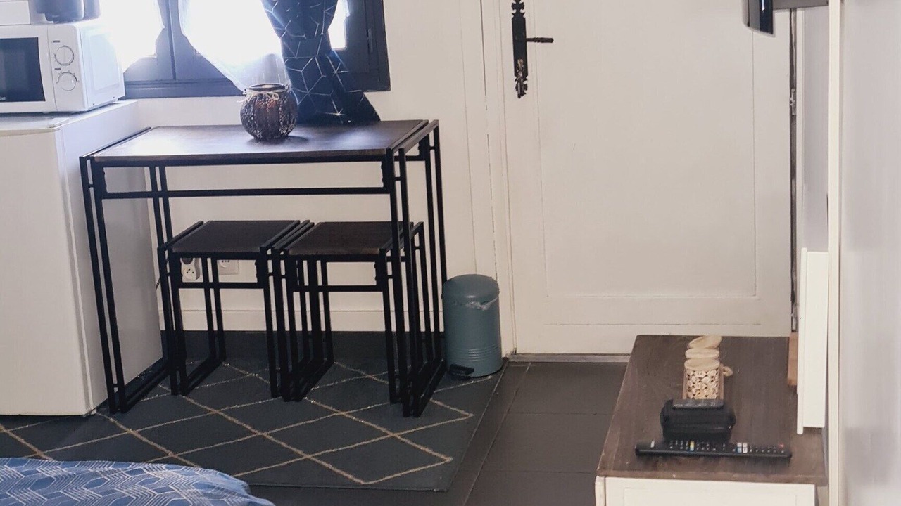 Photo of Bedroom in Adamville