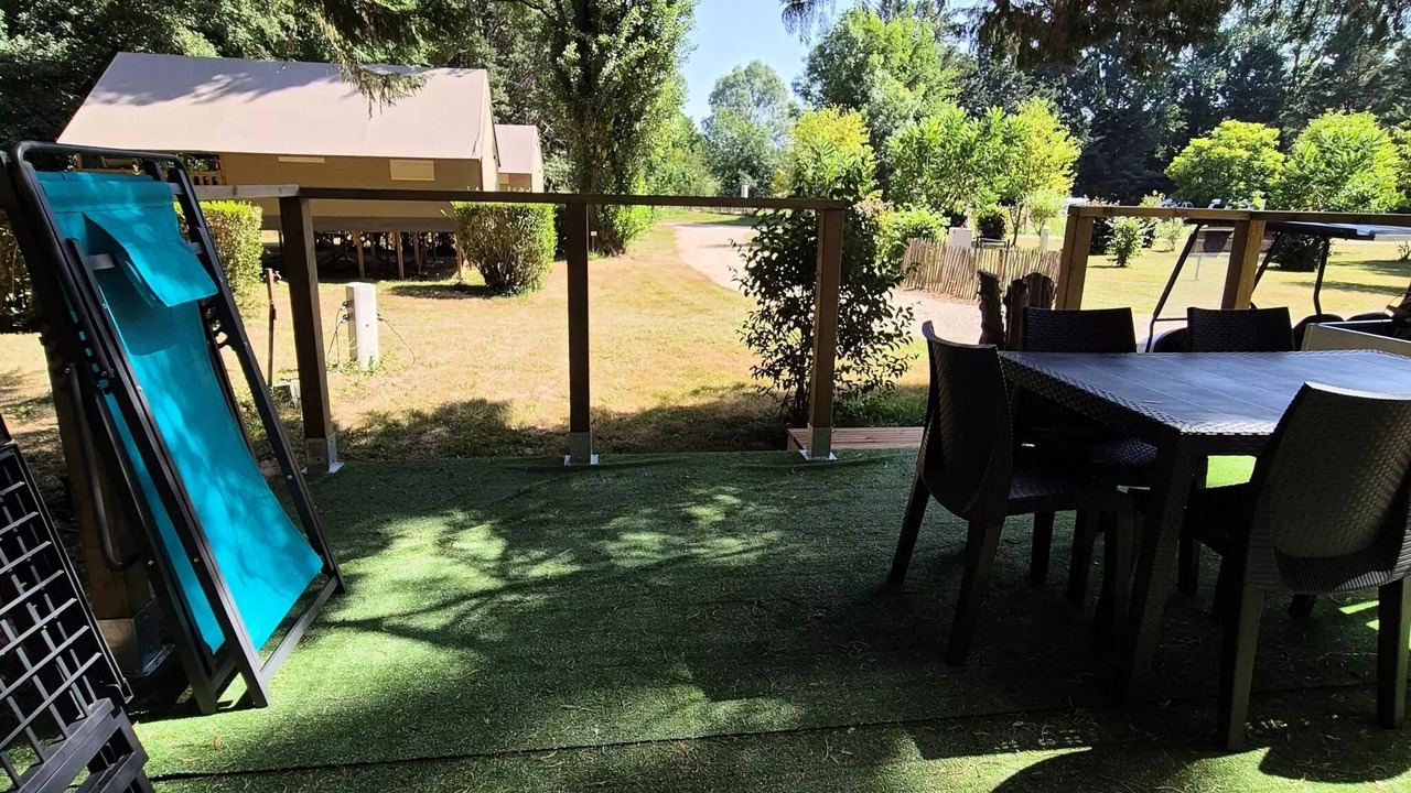 Photo of Outdoor in Le Change
