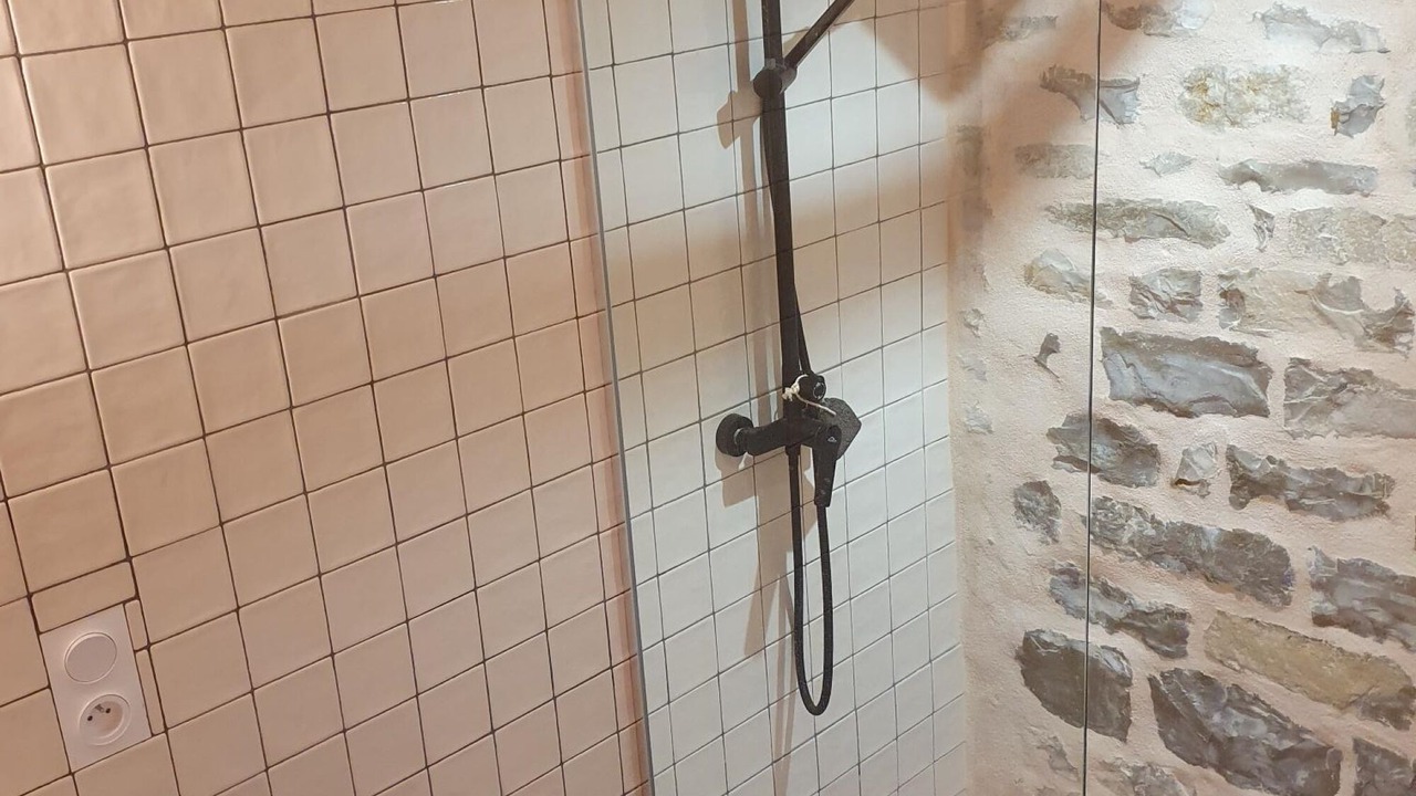Photo of Bathroom in Lucy-sur-Cure
