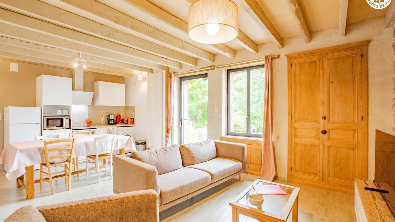 Photo of Livingroom in Montmelard