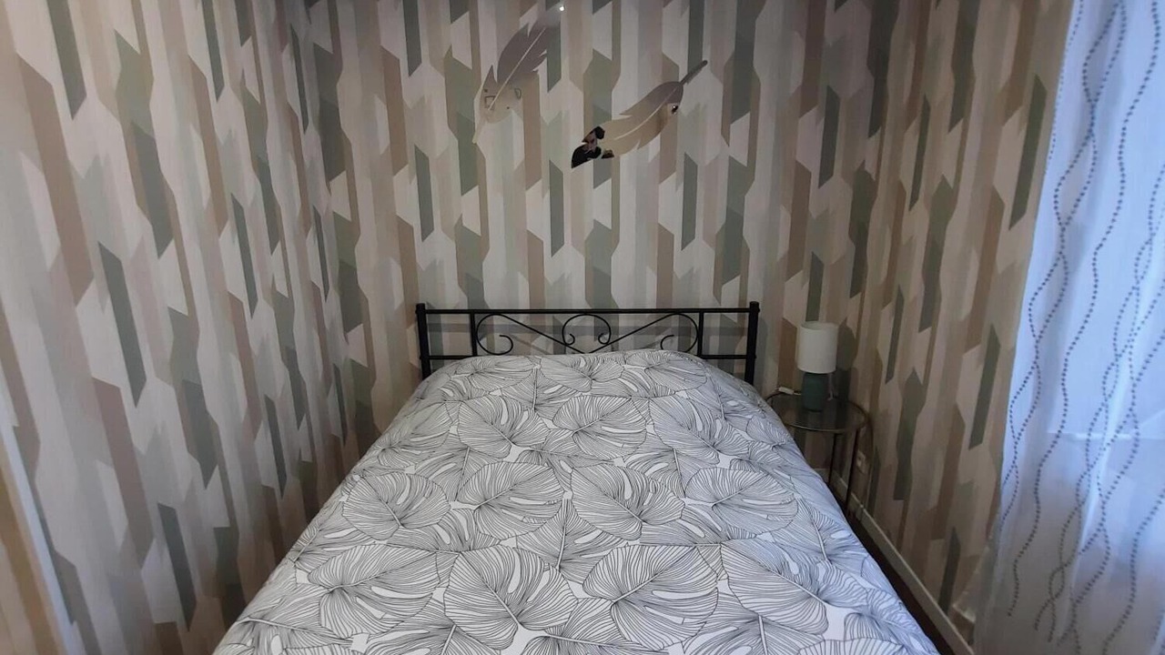 Photo of Bedroom in Vesoul