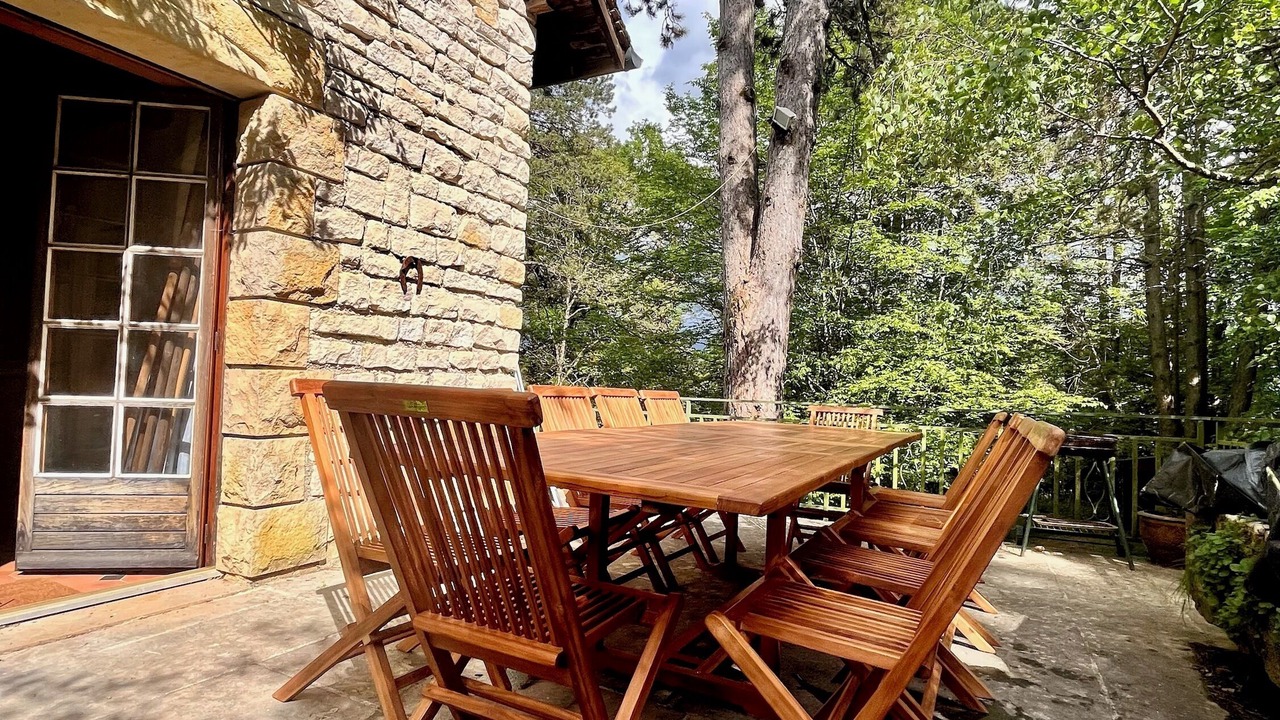 Photo of Outdoor in Montillot