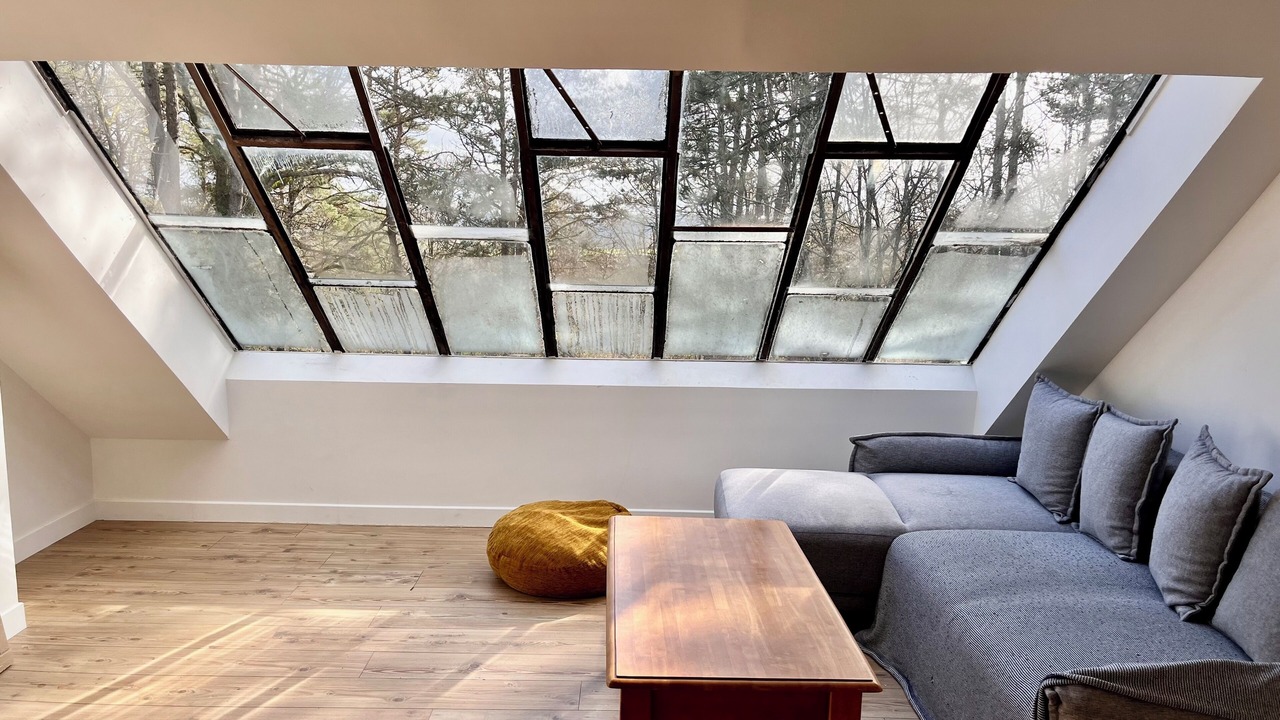 Photo of Livingroom in Montillot