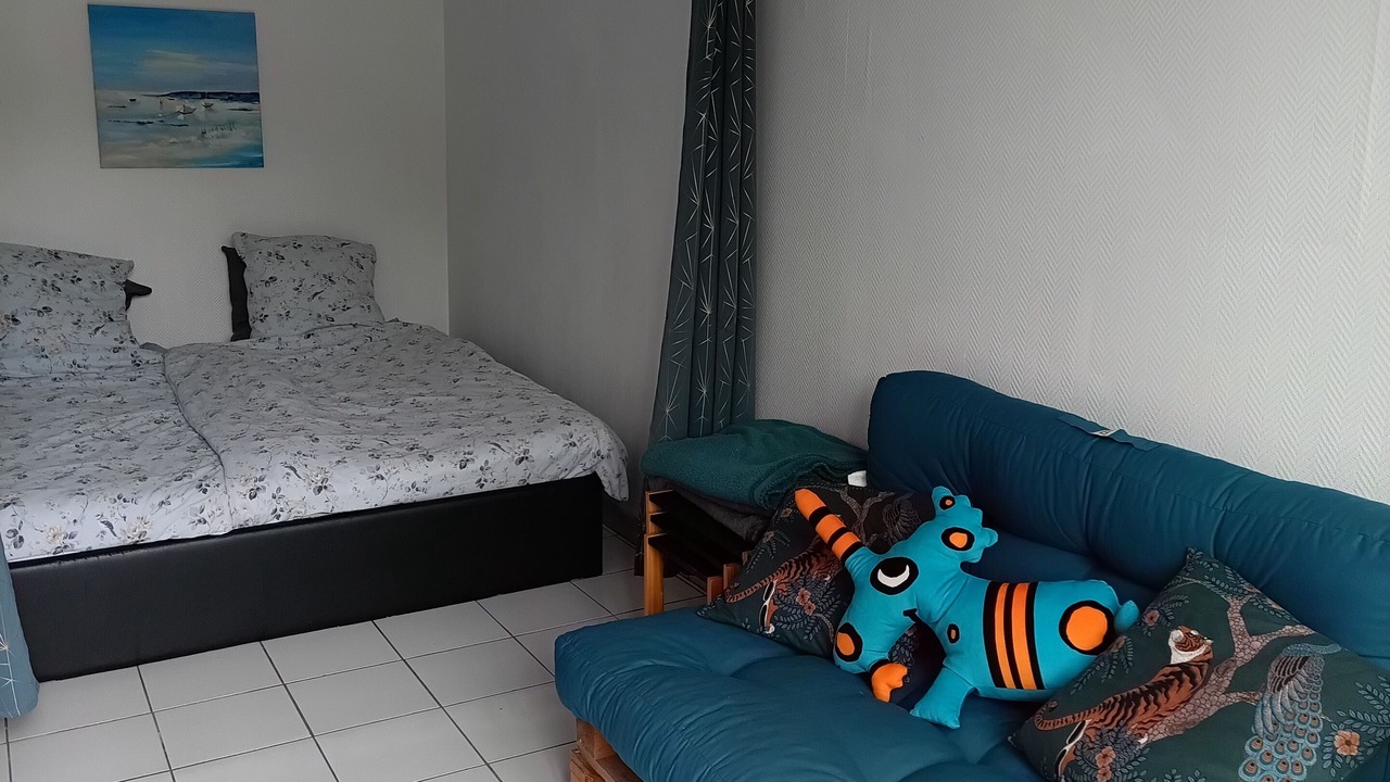 Photo of Bedroom in Pompey