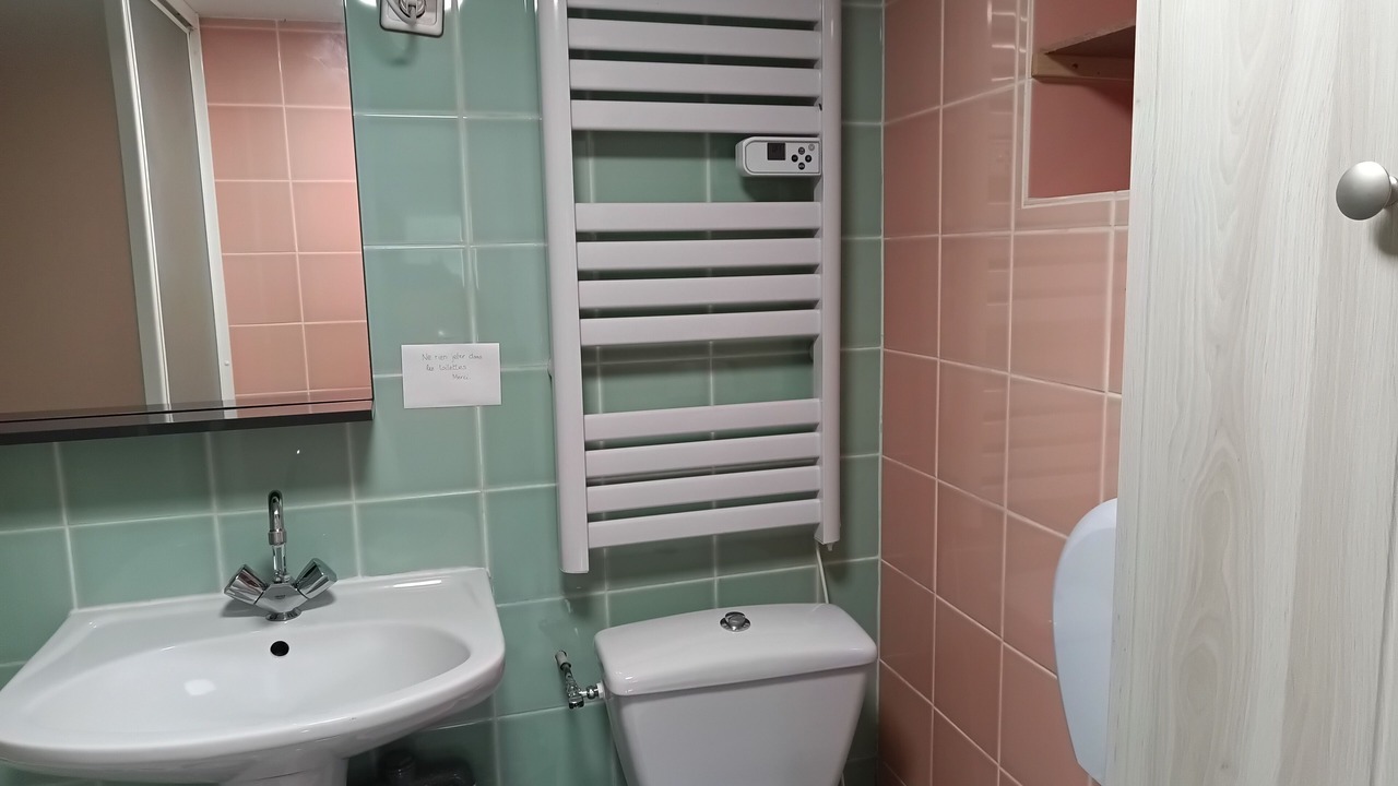 Photo of Bathroom in Pompey