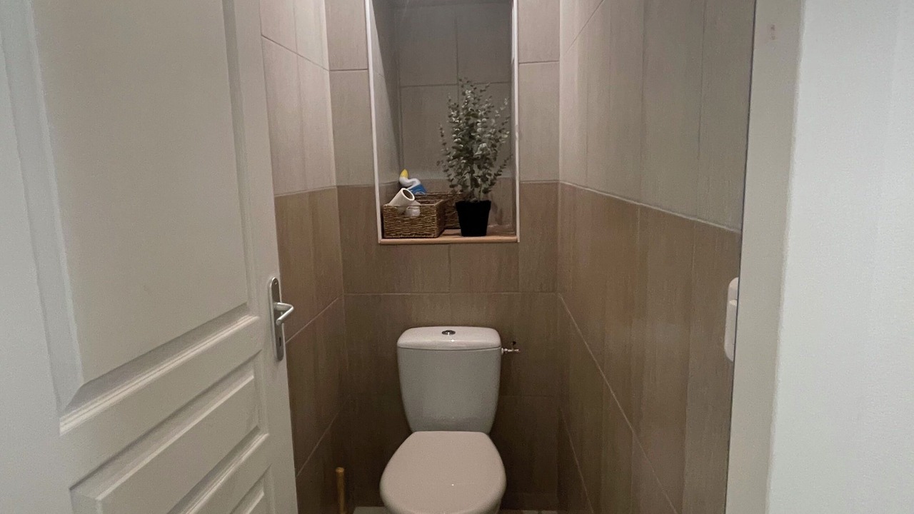 Photo of Bathroom in Saint-Nazaire-le-Desert