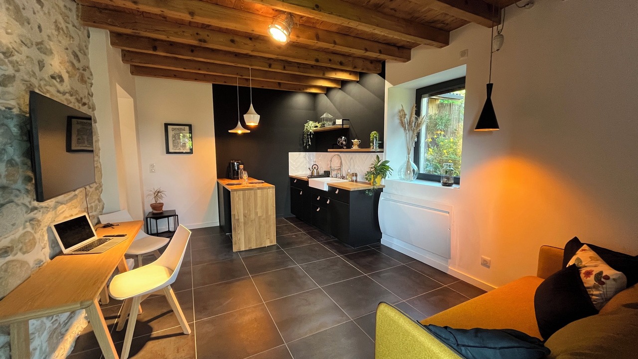 Photo of Livingroom in Herbeys