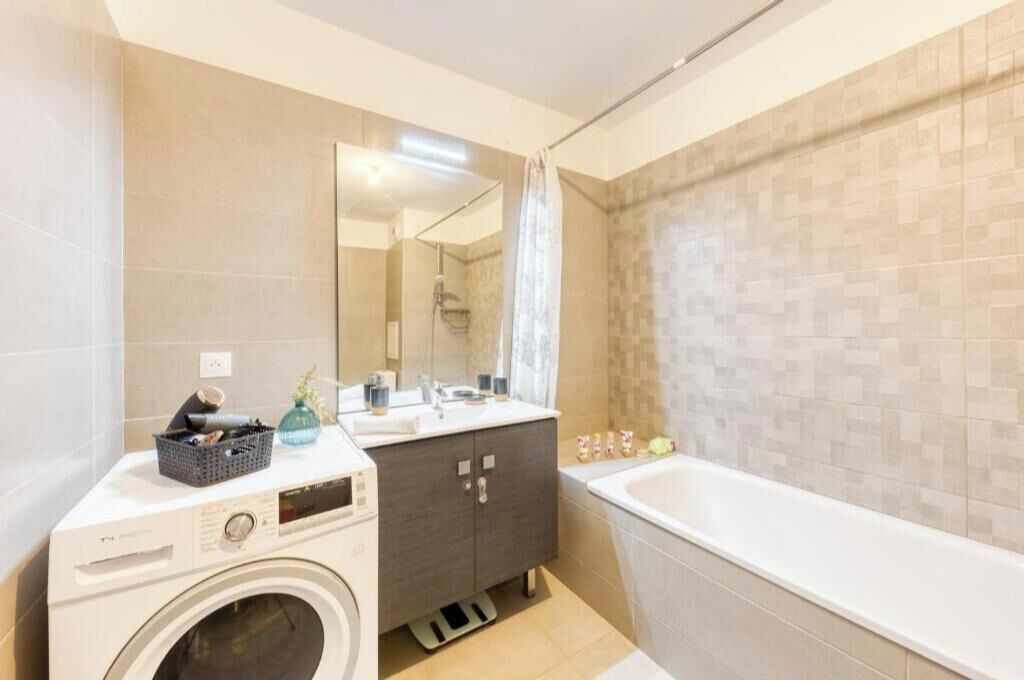 Photo of Bathroom in Alfortville