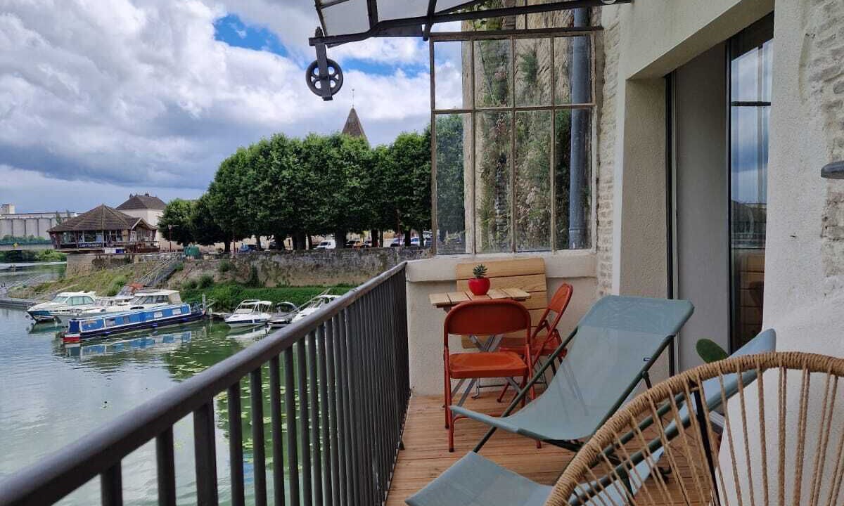 Photo of Outdoor in Les Bordes
