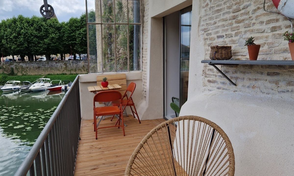 Photo of Outdoor in Les Bordes