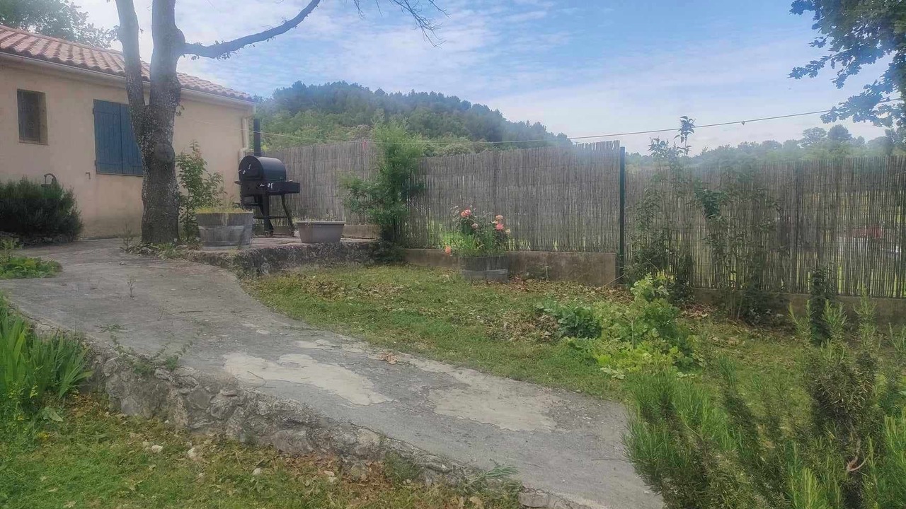 Photo of Outdoor in Malemort-du-Comtat