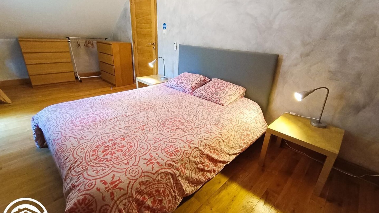Photo of Bedroom in Degagnac