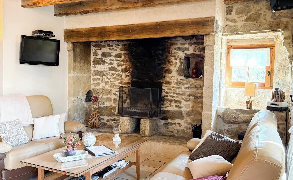 Photo of Livingroom in Frontenac