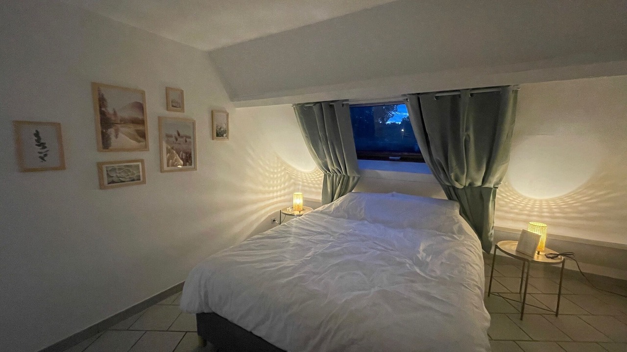 Photo of Bedroom in Fours