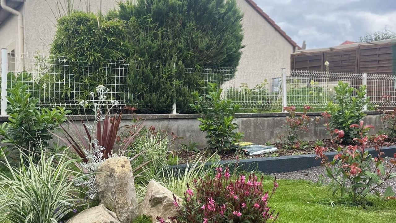 Photo of Outdoor in Charmes
