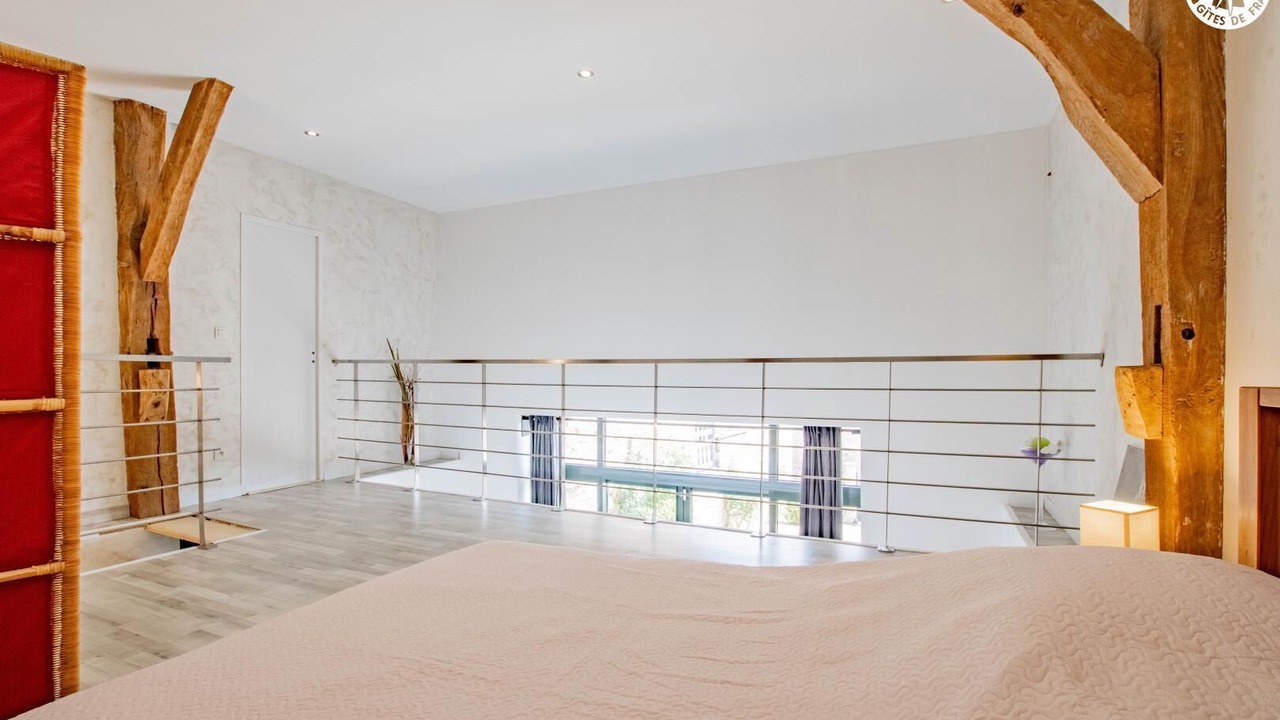 Photo of Bedroom in La Chapelle-de-Bragny