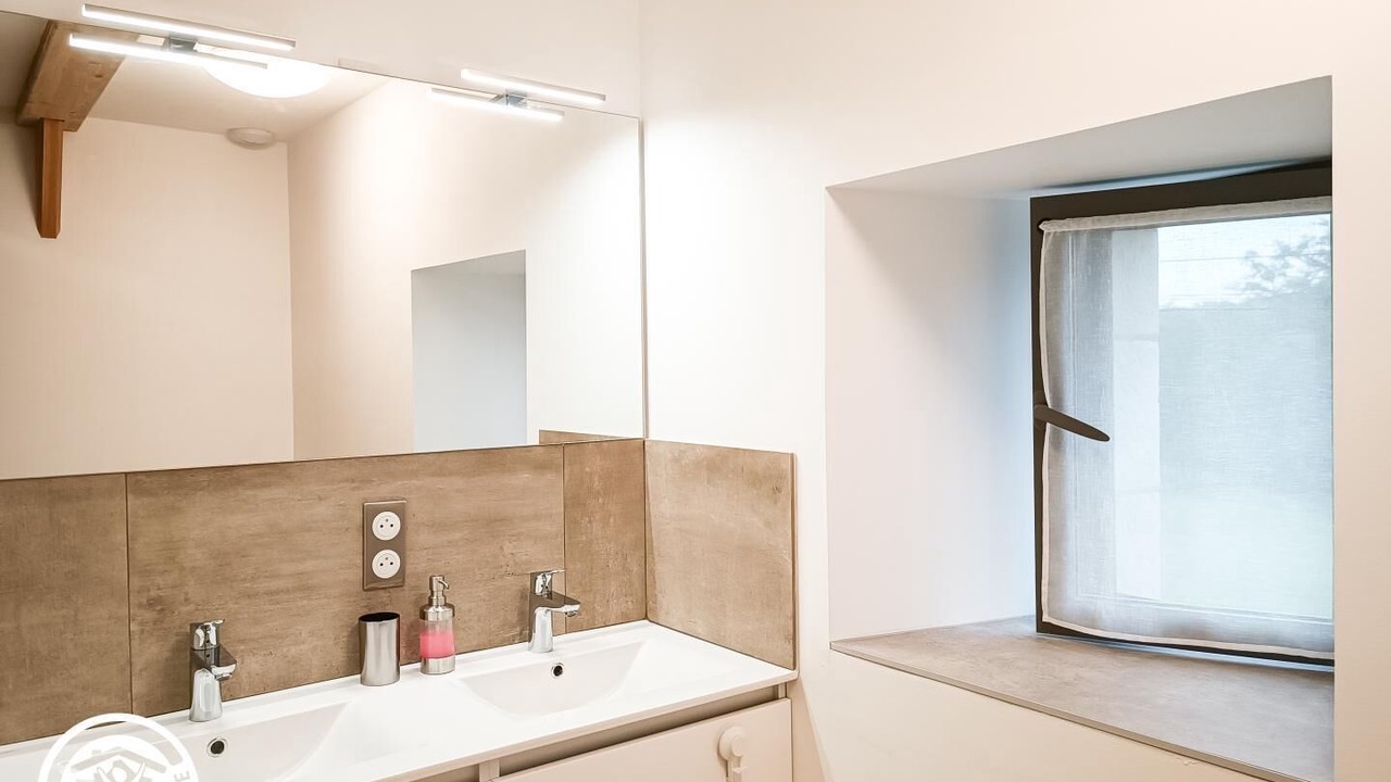Photo of Bathroom in Saint-Simon
