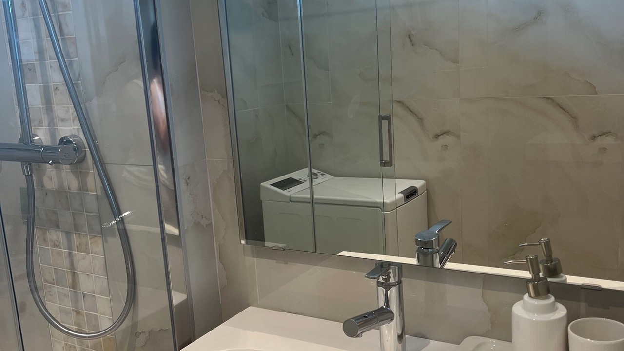 Photo of Bathroom in Cachan