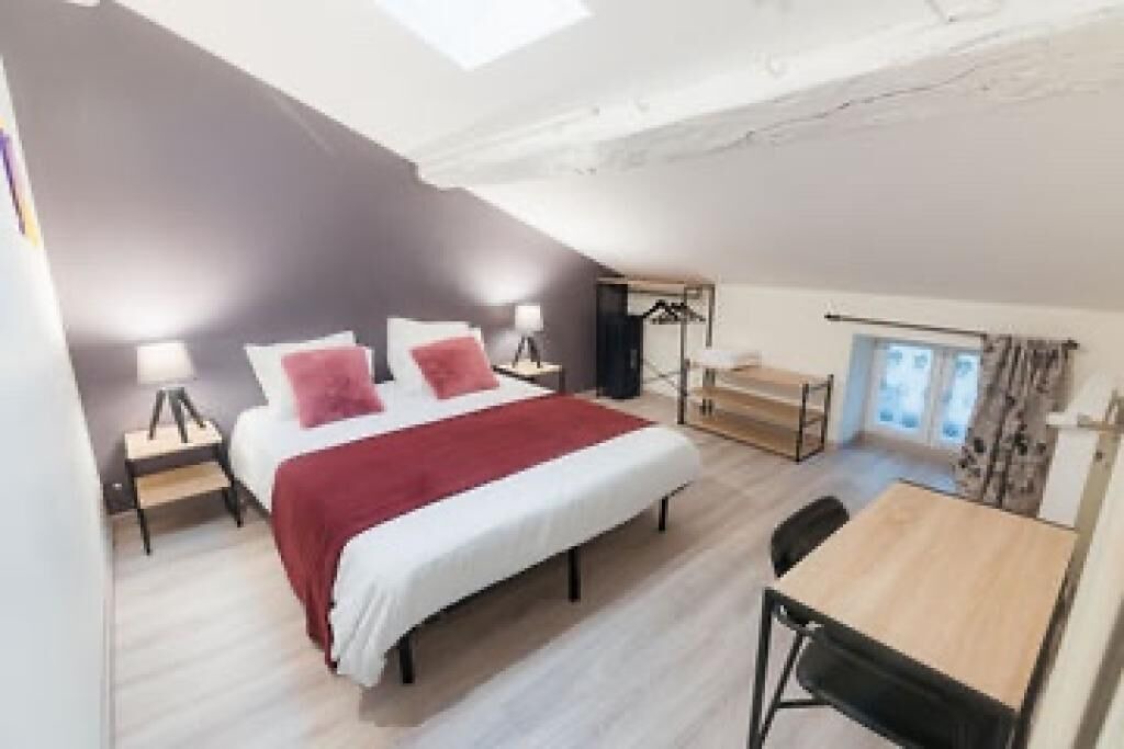 Photo of Bedroom in Tournus