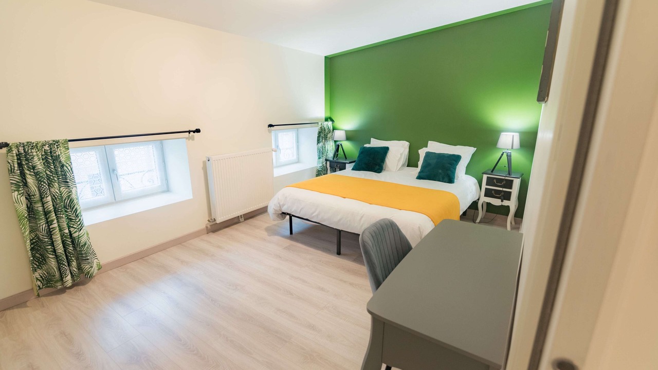 Photo of Bedroom in Tournus