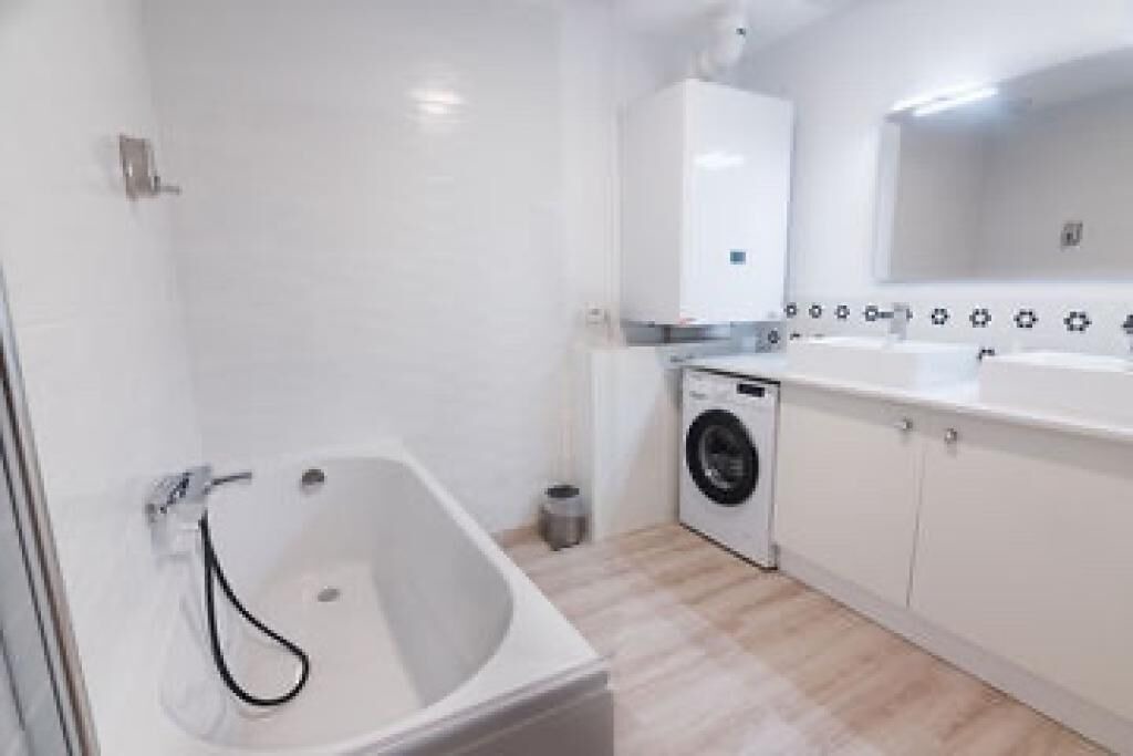 Photo of Bathroom in Tournus