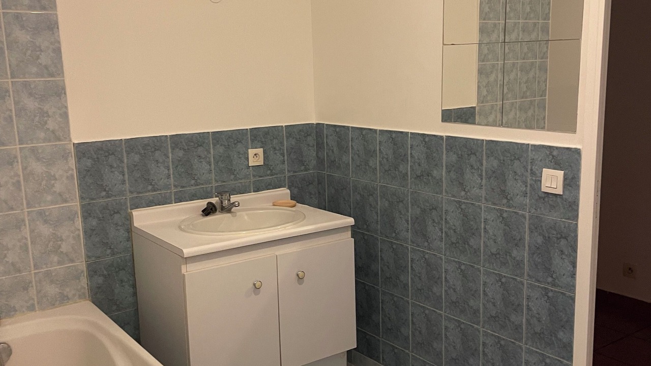 Photo of Bathroom in Chatenay-Malabry