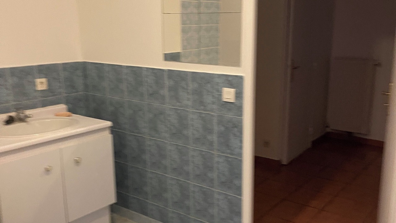Photo of Bathroom in Chatenay-Malabry