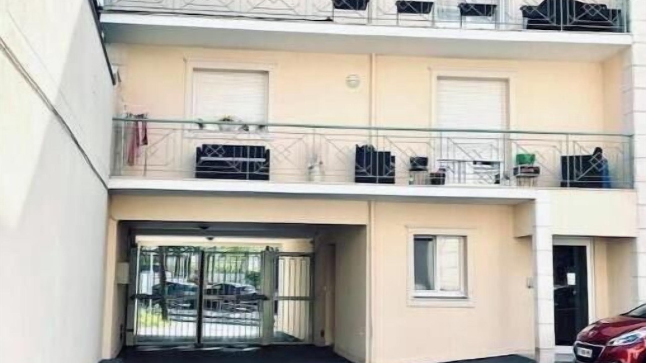 Photo of Outdoor in Longjumeau