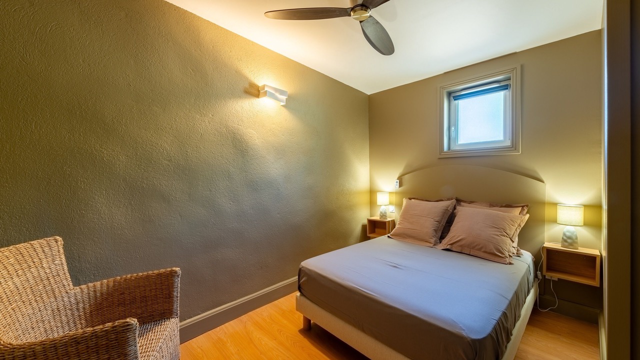 Photo of Bedroom in Suze-la-Rousse