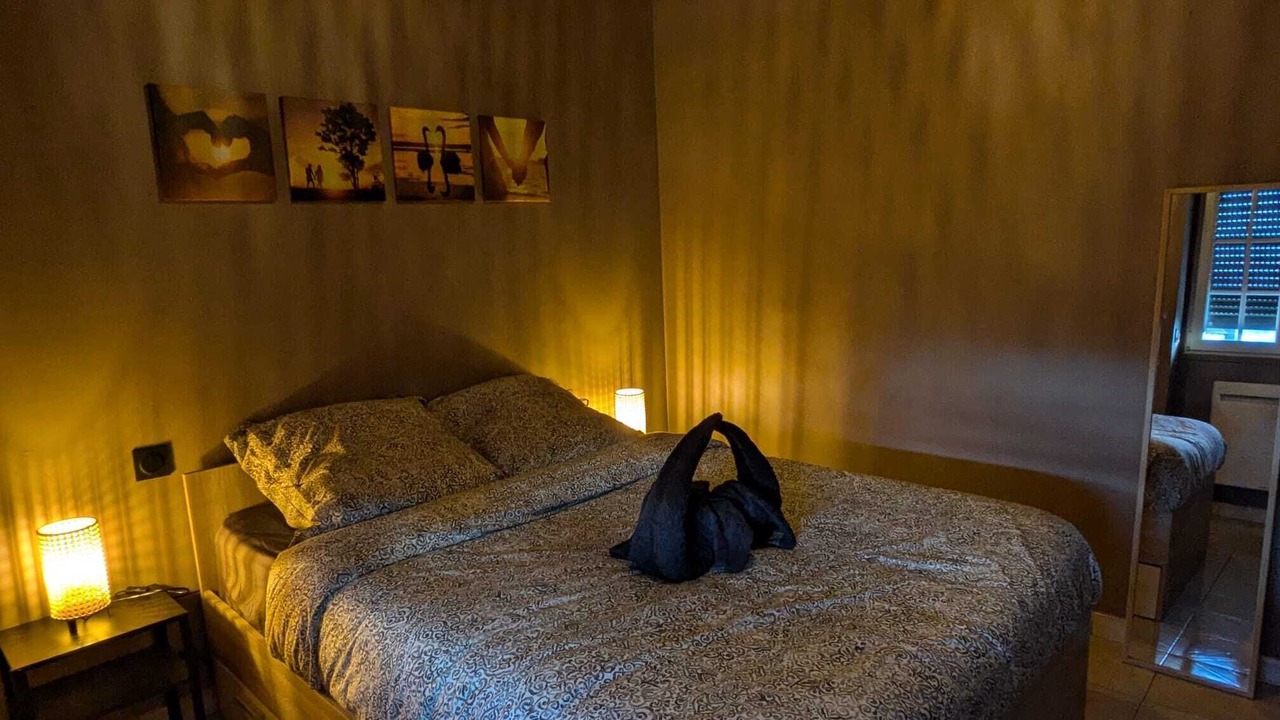 Photo of Bedroom in Paray-Vieille-Poste