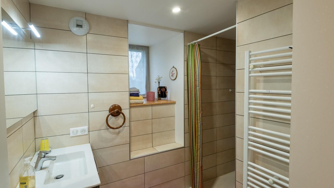 Photo of Bathroom in Prinsuejols-Malbouzon