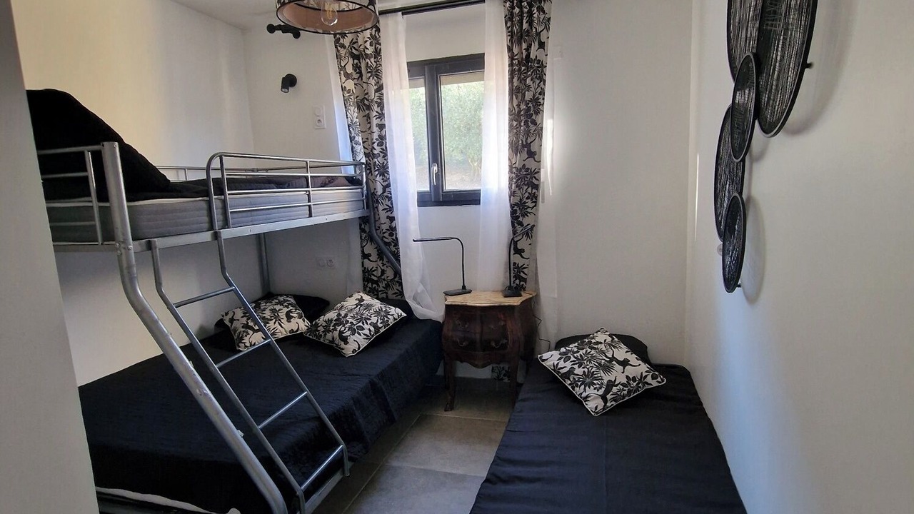 Photo of Bedroom in Pierrelongue