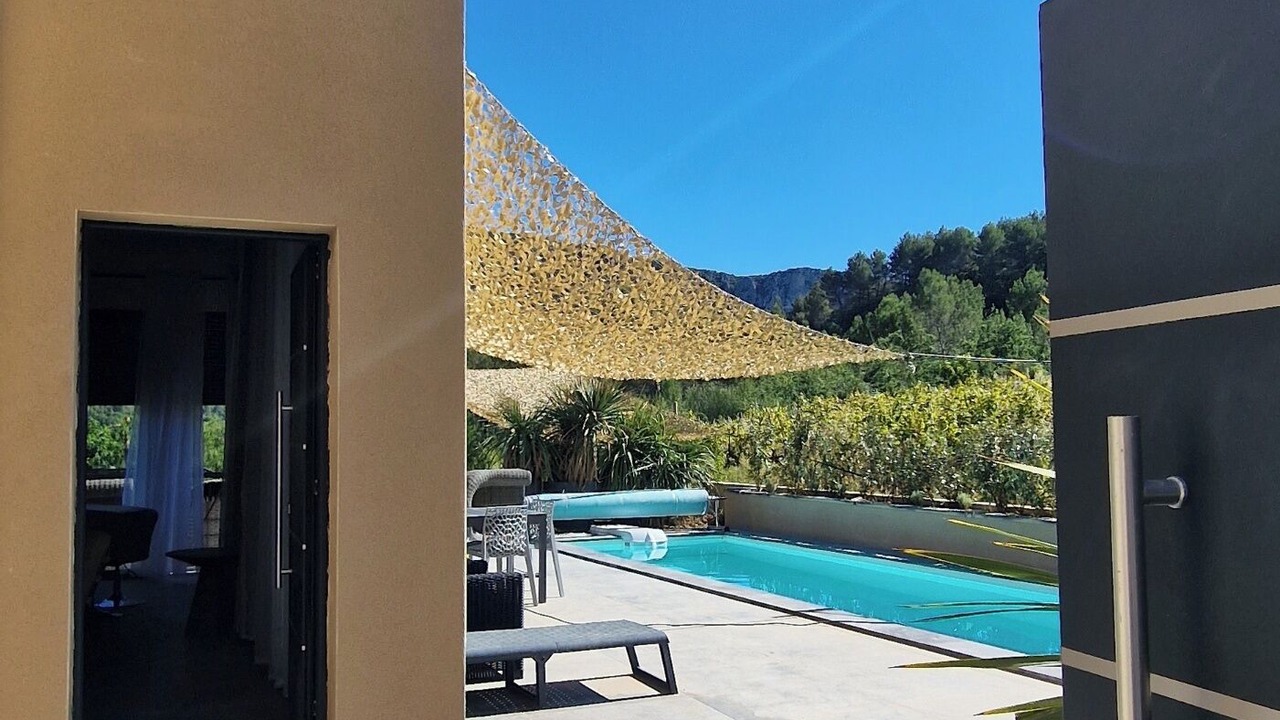 Photo of Outdoor in Pierrelongue