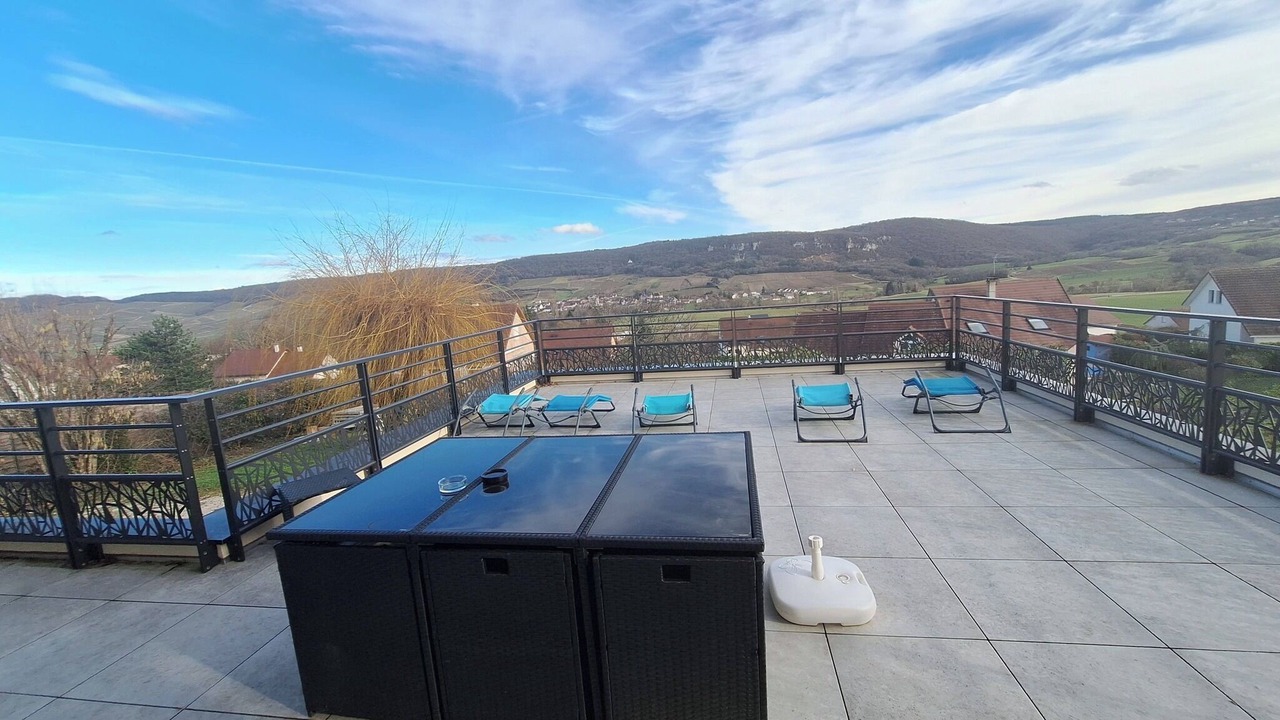 Photo of Patio Balcony in Montain